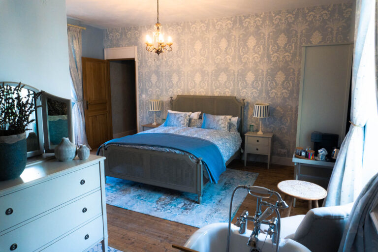 Bleu bedroom